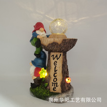 侏儒精灵树脂工艺品小矮人庭院太阳能裂纹玻璃水晶球灯装饰品摆件