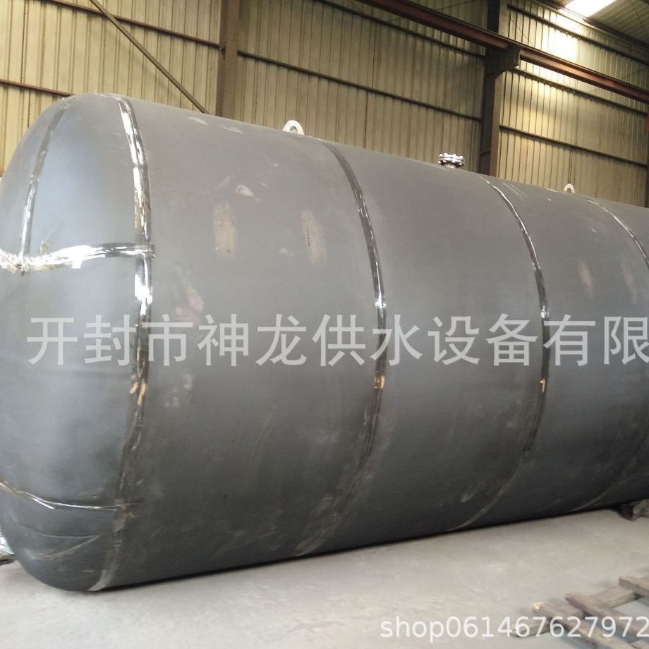 开封神龙常年供应食品级304不锈钢各种规格型号无塔供水压力罐