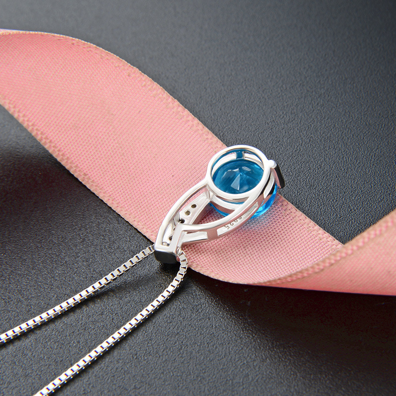 Moda al por mayor accesorios personalizados clavícula cadena estilo japonés y coreano s925 plata ZIRCON colgante collar de cristal fresco para las mujeres