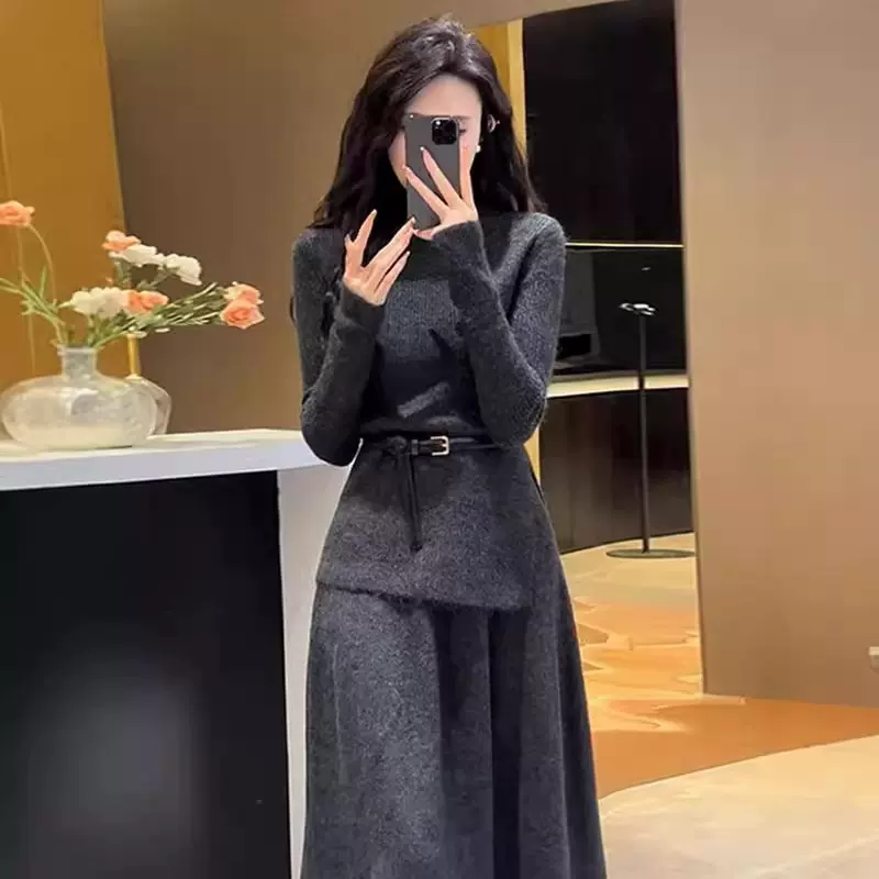 韩系小个子穿搭针织裙套装女秋冬新款气质高级感毛衣半身裙两件套