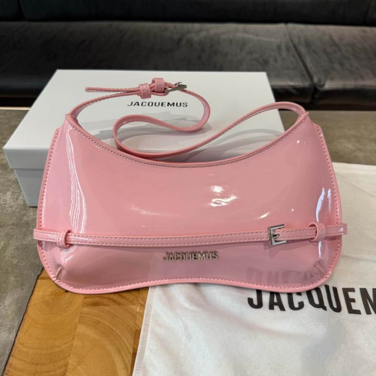 Jacquemus New Lightweight French Vintage Baguette Bag Women's Fashion Shoulder Bag Niche Luxury Underarm Bag - Thumbnail 3