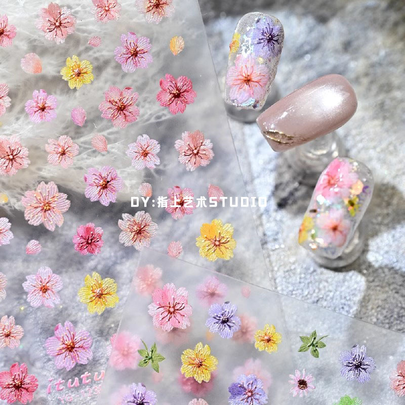 Ultra-Thin New Nail Art Realistic Colorful Dried Flower Stickers 3D Trendy Popular Small Floral Nail Stickers Decoration Accessories