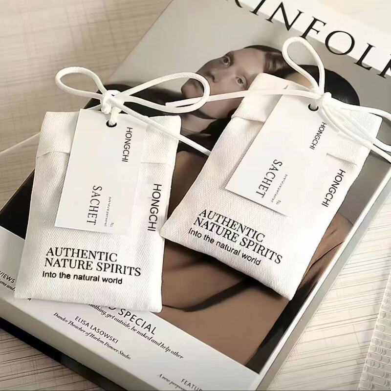 Household Wardrobe Fragrance Sachet, Indoor Car Fragrance Sachet, Air Freshener with Plant Particles, Minimalist White Fabric Fragrance Household Wardrobe Fragrance Sachet, Indoor Car Fragrance Sachet, Air Freshener with Plant Particles, Minimalist White Fabric Fragrance