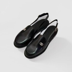 Xiaoxiangfeng 小さな革靴 2025 春夏新作包頭バックストラップサンダル黒ローファーシングルシューズサンダル