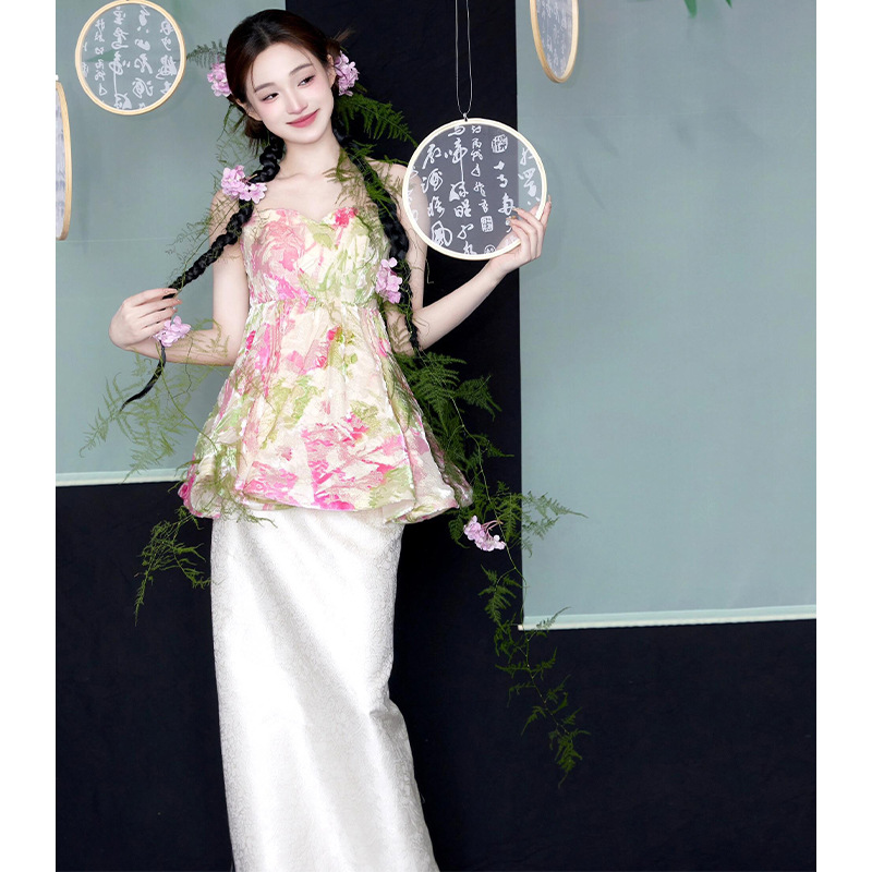 晚礼服2025新款高端鱼尾新娘晨袍气质敬酒中式订婚出阁宴轻奢小众