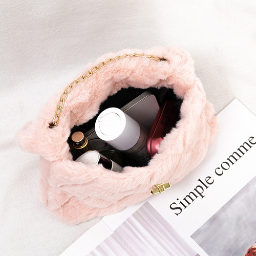 Plush small square bag ladies bag foreign trade small bag chain messenger bag mobile phone bag sweet shoulder bag