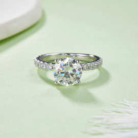 半臂四爪婚戒S925银镀18K白金圆形莫桑钻女戒8.0mm/2.0CT