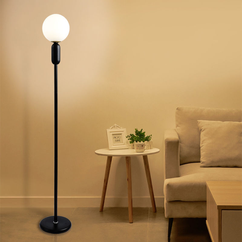 Nordic-style bedroom Instagram-famous floor lamp, minimalist modern LED vertical creative bedside lamp for living room sofa side.