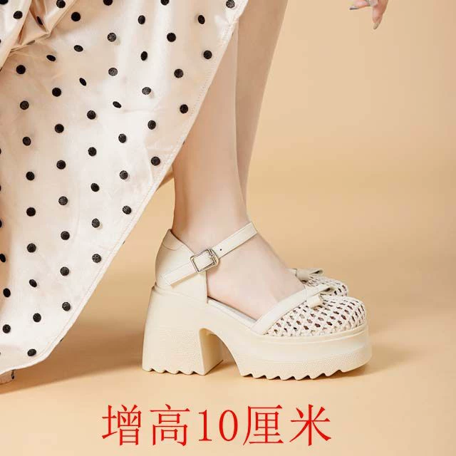 Новые перфорированные босоножки на толстой подошве на массивном высоком каблуке, увеличивающем рост, ботинки для верховой езды на массивном высоком каблуке, новые ботинки Martin.