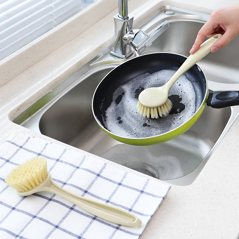 Kitchen Long-Handled Pot Brush, Household Cleaning Without Damaging the Pot, Multifunctional Hanging Dishwashing Tool Pot Brush with Handle