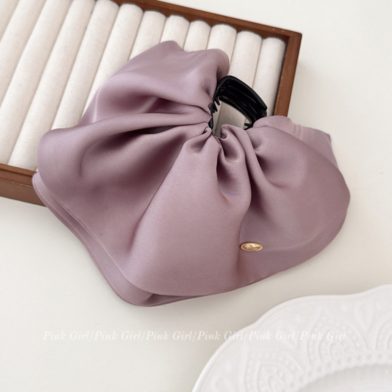 オリジナル新作無地ポニーテールクリップ サテン素材 多用途で上品なパンプキン型ヘアクリップ おしゃれでエレガントなヘアアクセサリー 扇形デザイン|undefined