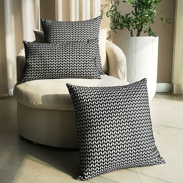 Black and white grass leaf pattern