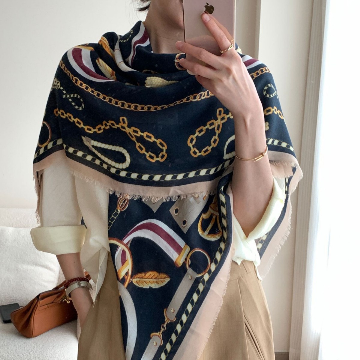 Nueva cadena coreana impresa algodón y lino sensación toallas grandes 2024 otoño alta sensación exterior con bufandas delgadas