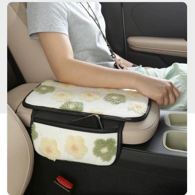 Armrest Box Mat with Small Flowers Armrest box pad