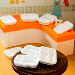 樹脂アニメシミュレーションミニチュア白食盤DIYままごとミニ置物部品材料混載卸売り