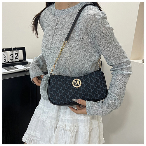 French retro armpit bag for women 2025 new letter printed M-letter square bag chain single-shoulder handbag