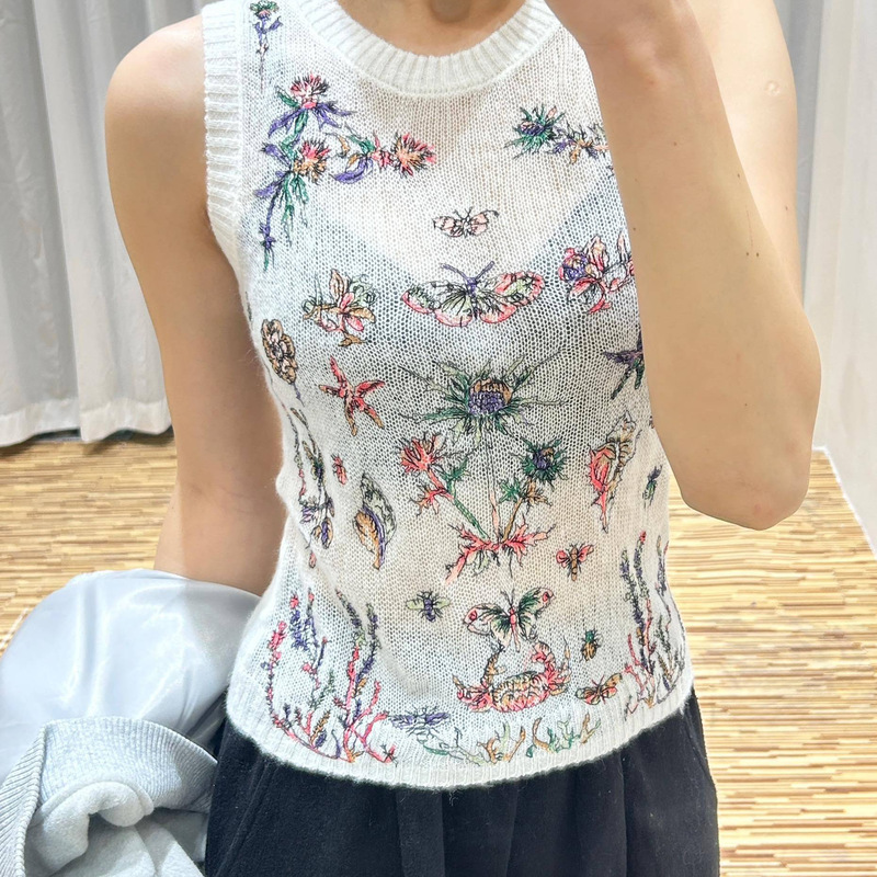 Shenzhen Nanyou high quality Early Spring New Wool Mohair Floral Embroidered Crewneck Vest Knitwear