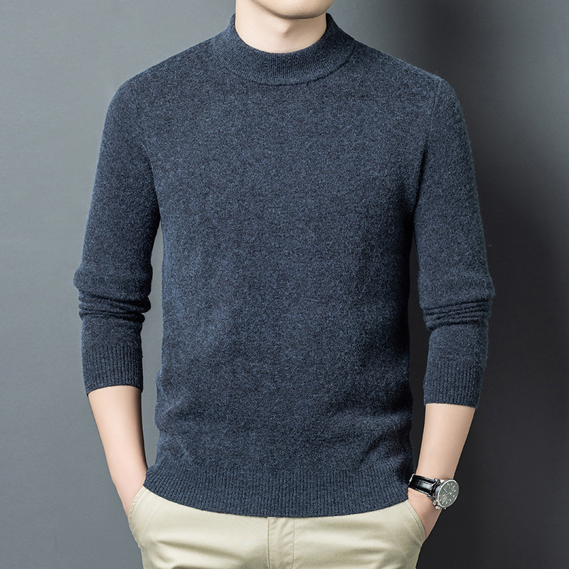 Thickened men's sweater, new winter style, fashionable and casual half-turtleneck knit T-shirt, versatile base layer