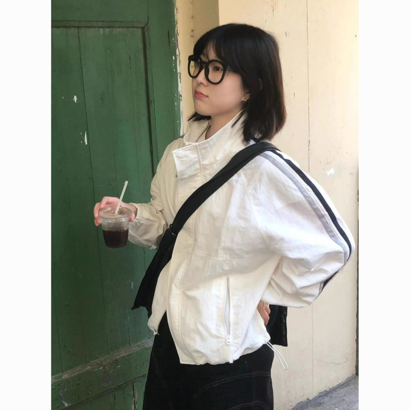山力達迪の日焼け止めの服の女性のタイプの夏の新型の小さい子供の屋外は日焼け止めの服に乗ります。|undefined