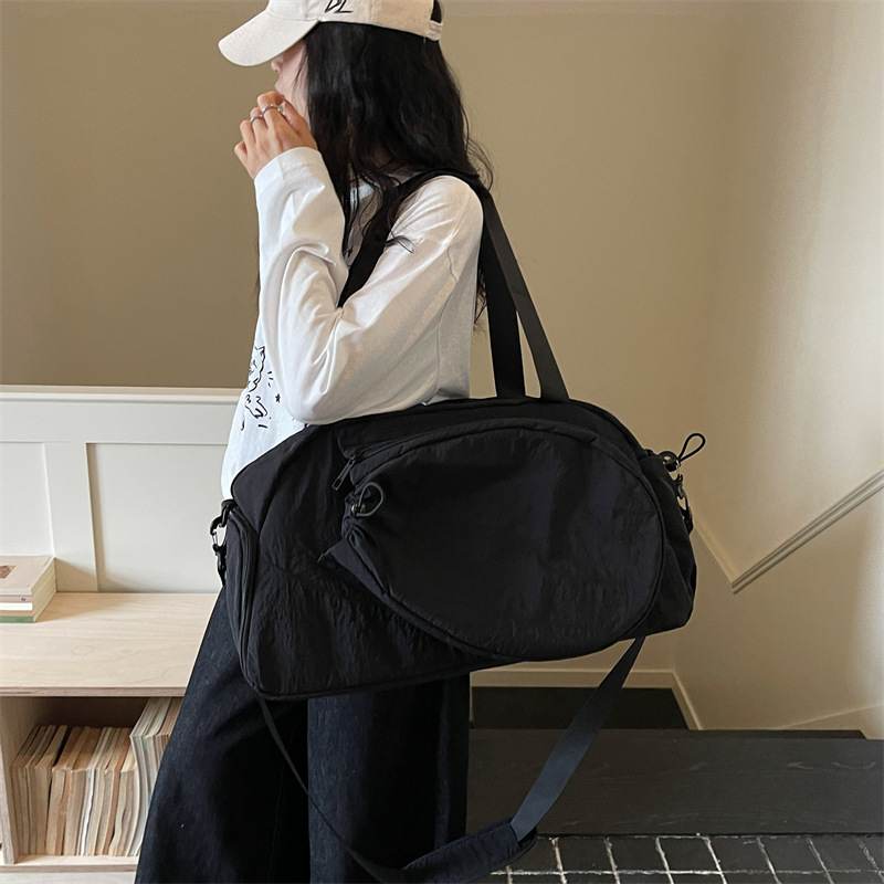 Cross-Border New Short-Trip Travel Bag, Fashion Simple Badminton Racket Bag, Single Shoulder Luggage Storage Bag, Crossbody Carry-On Bag - Thumbnail 6
