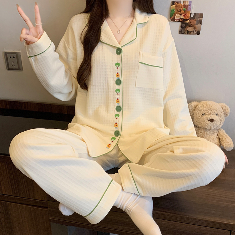 Simple Solid Color Embroidered Waffle Plaid Autumn and Winter Warm Air Cotton Casual Women's Home Wear Pajamas Set Wholesale Simple Solid Color Embroidered Waffle Plaid Autumn and Winter Warm Air Cotton Casual Women's Home Wear Pajamas Set Wholesale