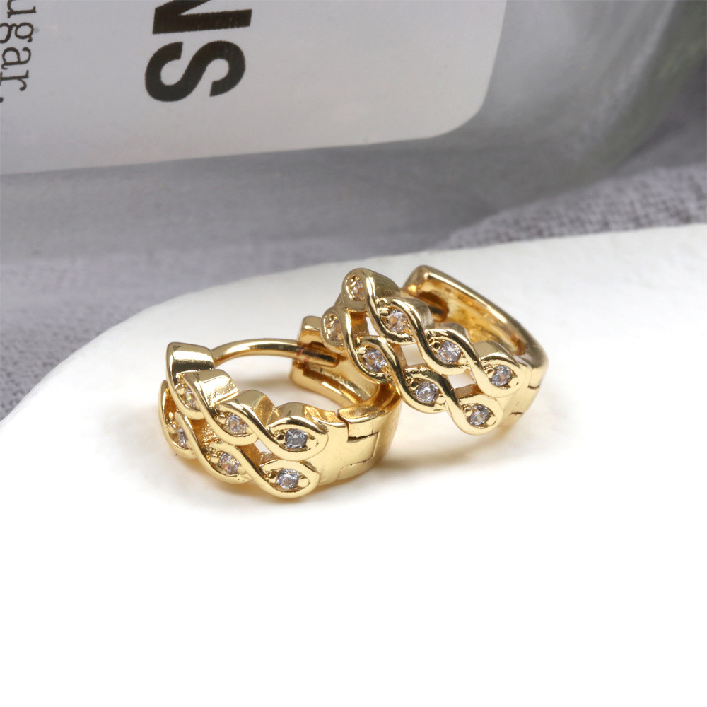 Pendientes Simples De Cobre Chapado En Oro Con Diamantes De Doble Fila En Forma De 8 Para Mujer display picture 4