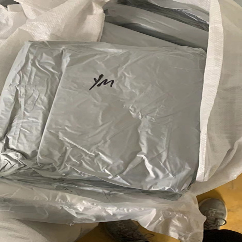 Cross-Border Car Cover 190t Silver-Coated Fabric Black Car Cover Rainproof Sunproof Polyester with Reflective Strips Car Cover