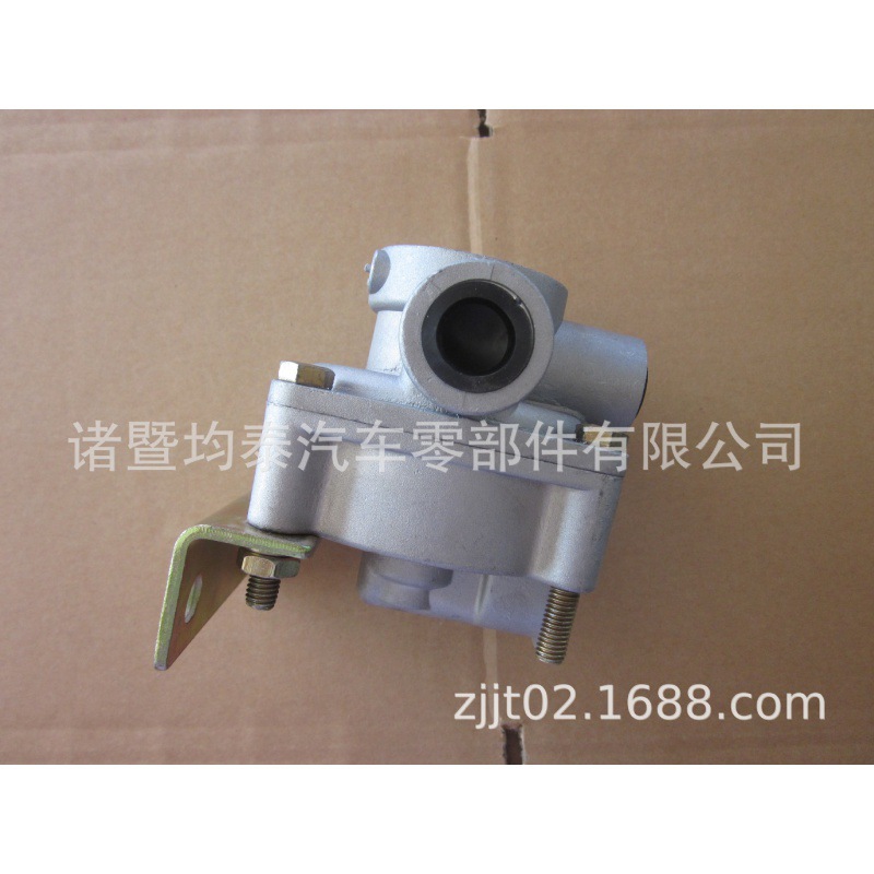 El Autobús Europeo del camión de la válvula II15117 de la retransmisión parte SMT