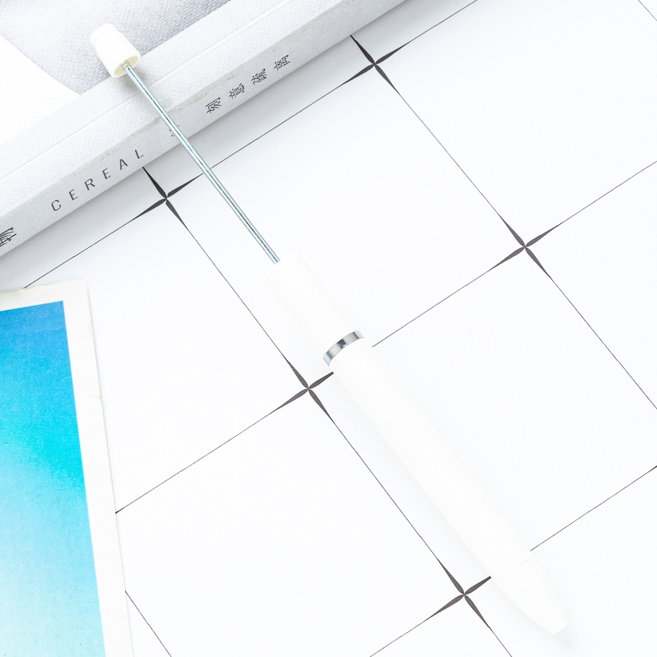 Inventario al por mayor creativo diy bolígrafo de cuentas largos bolígrafo de cuentas de impresión personalizado bolígrafo de cuentas de mano