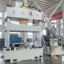 500吨木屑刨花热压四柱液压机 塑料托盘液压机 500吨加热板液压机