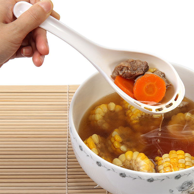Cuchara de sopa de drenaje grande de estilo japonés olla caliente colador fideos cuchara con fugas cuchara de gachas de plástico