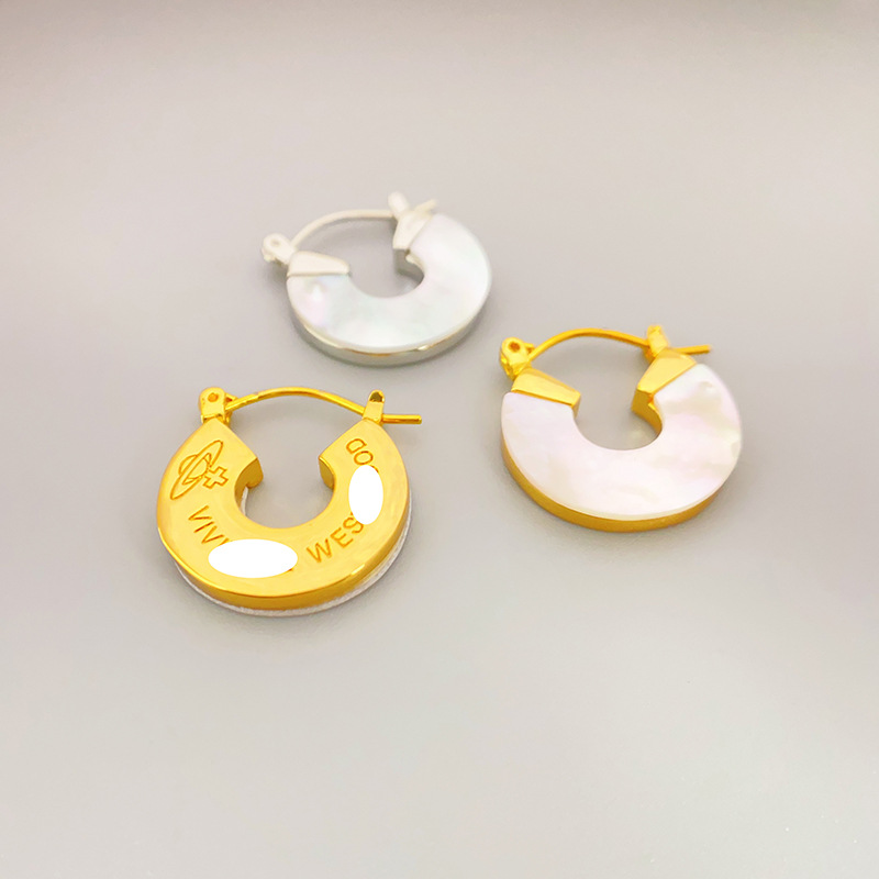 西太后同款氣質鑲嵌貝殼時尚耳環女銅黃電鍍18K真金個性耳飾批發