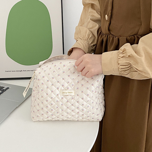 Brand cute capacious handheld organizer bag