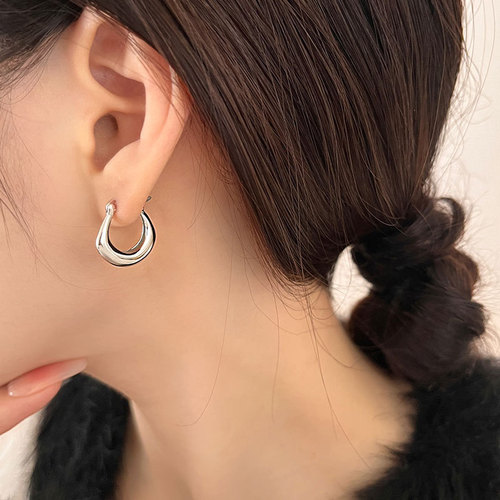 Ganjia S925 sterling silver earrings niche design high-end plain rings new trendy women's circle earrings earrings earrings summer