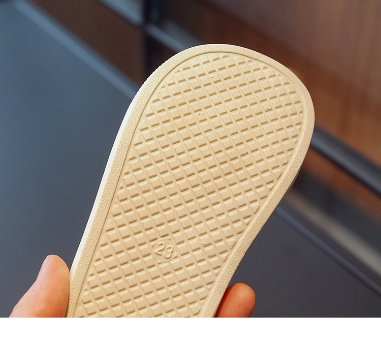 Sandali per bambini a maglia singola nuovo stile estivo 2024, scarpe per bambini ultraleggere, scarpe per ragazze con fondo morbido antiscivolo Baotou per ragazzi, scarpe con telaio_voghion.com