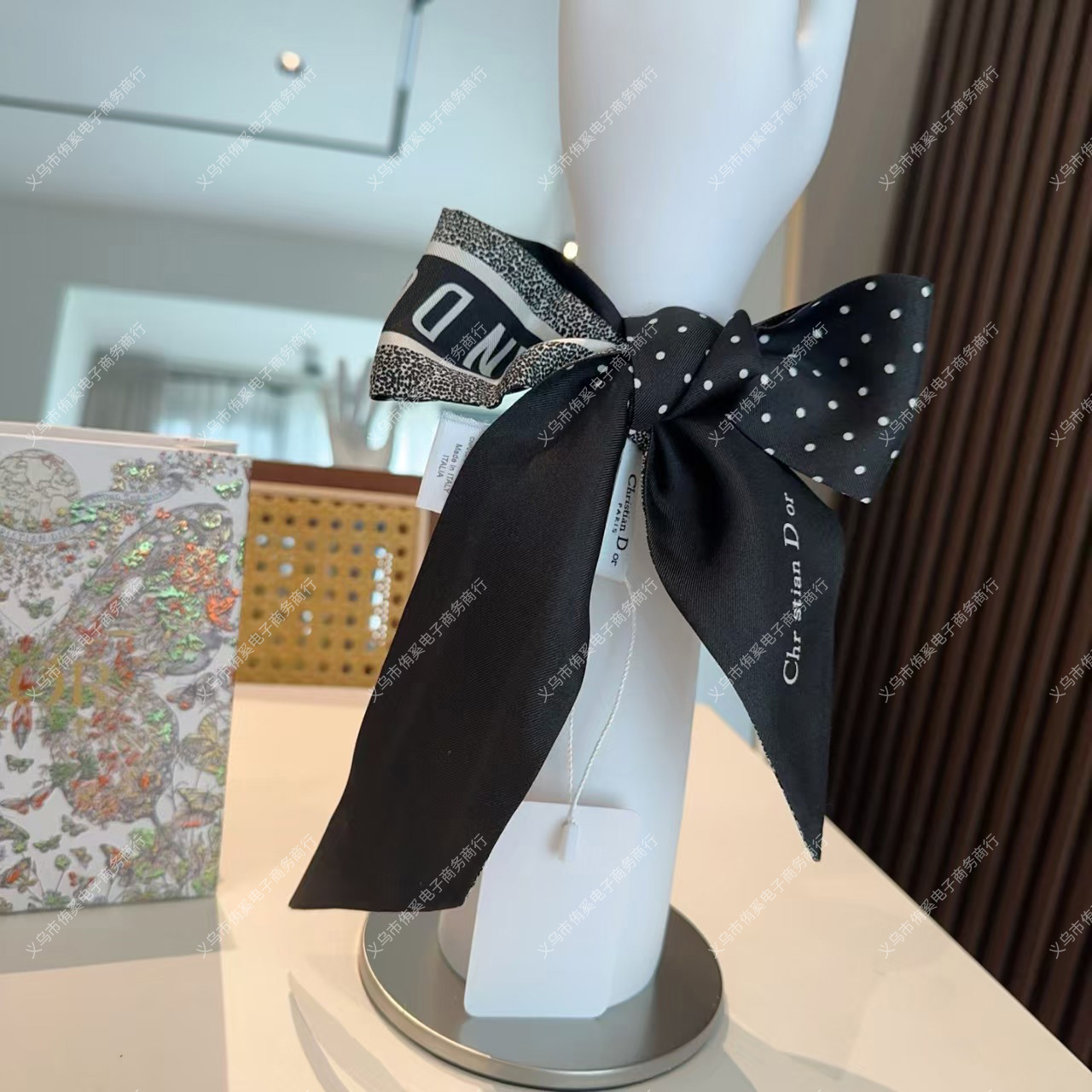 D family dot letter - black / 8*120CM