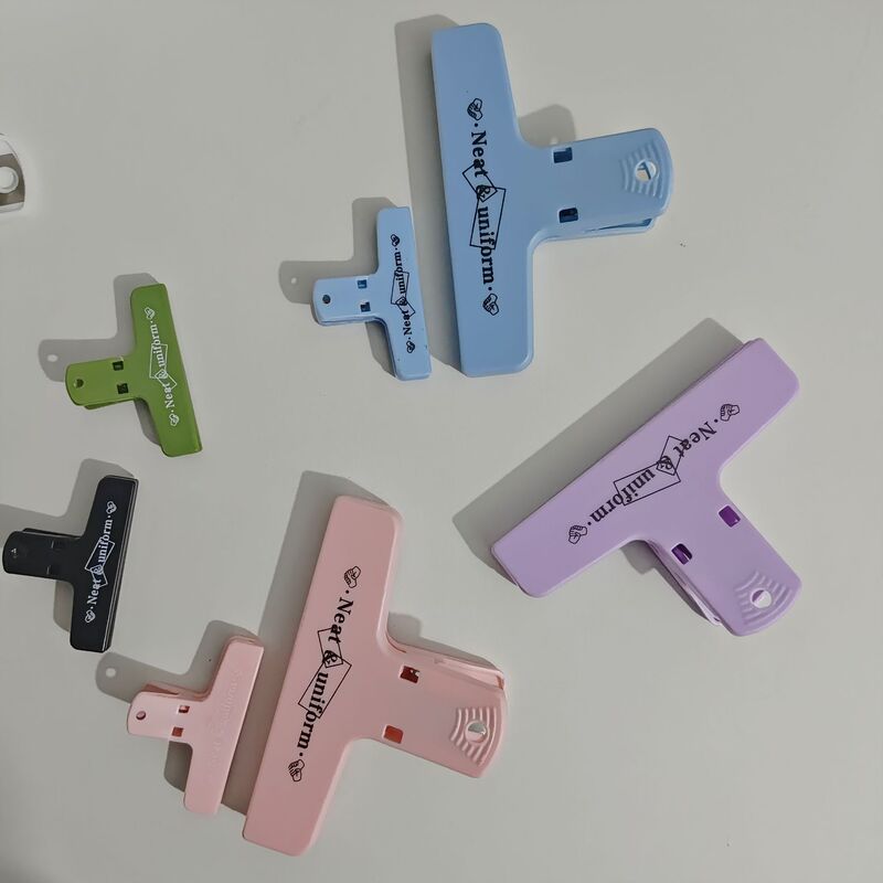 Magnetic Clip for Notebooks, Magnetic Clip for Student Stationery, Plastic Test Paper Binder Clip, Office Supplies, Sticky Note Folder Magnetic Clip for Notebooks, Magnetic Clip for Student Stationery, Plastic Test Paper Binder Clip, Office Supplies, Sticky Note Folder