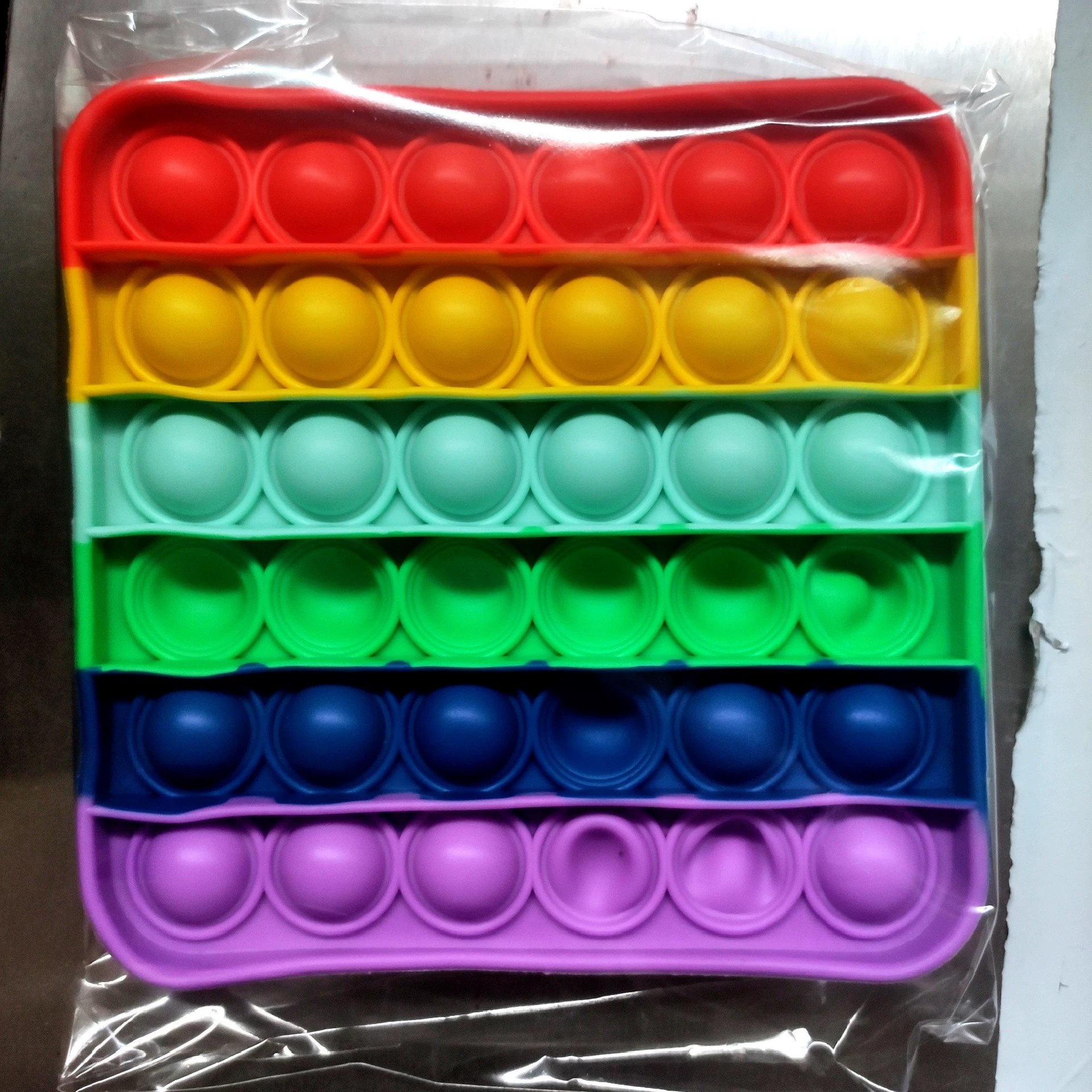 Rainbow silicone dinosaur, anti-stress, unicorn, material