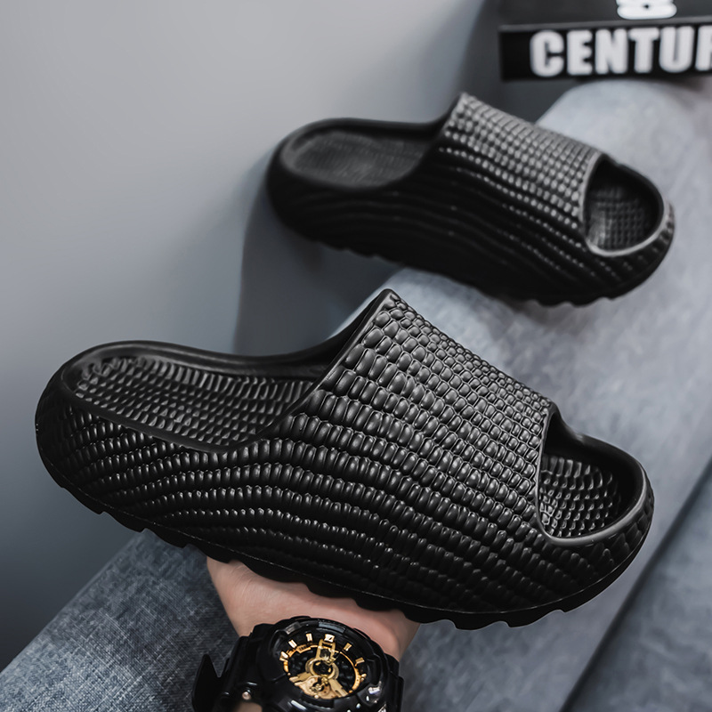 Zapatillas exteriores de suela gruesa para mujer 2025 nuevo estilo eva interior hogar antideslizante aumento baño sandalias y zapatillas de suela blanda para hombre