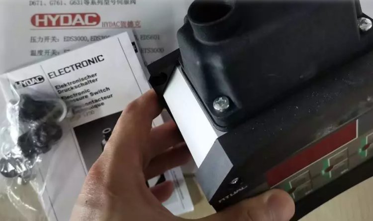 上 海原装HYDAC温度传感器TFP104-000 100mm长度温度探头