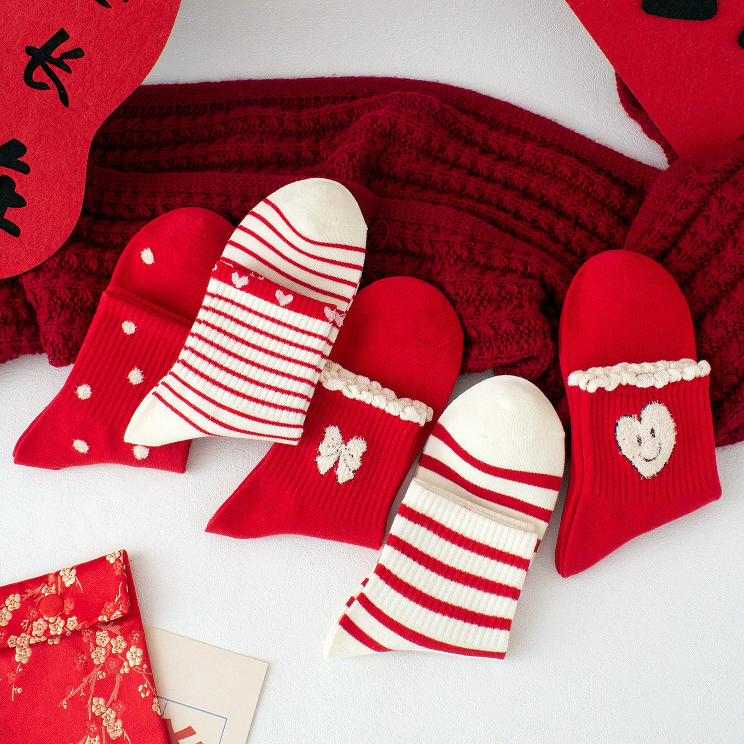 Волновой точки любви бант натальный год красные носки в носках