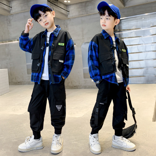Spring children's clothing new children's suit 2024 Korean version boys' suit handsome middle and large children's sports suit two-piece set