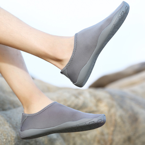 Summer outdoor beach shoes for men and women, snorkeling and wading shoes, soft-soled, quick-drying swimming shoes, non-slip, anti-cut, breathable river-tracing shoes