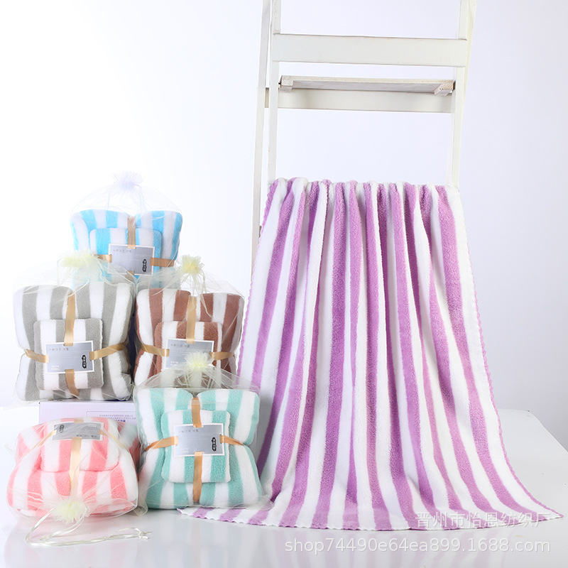 Coral velvet bath towel