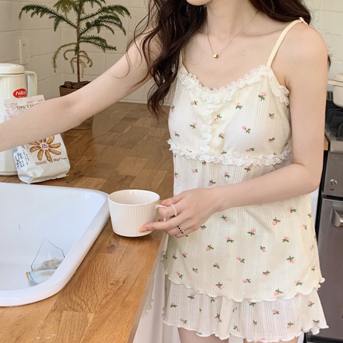 222.9 # 작은 붉은 꽃 (가슴 패드 포함)
