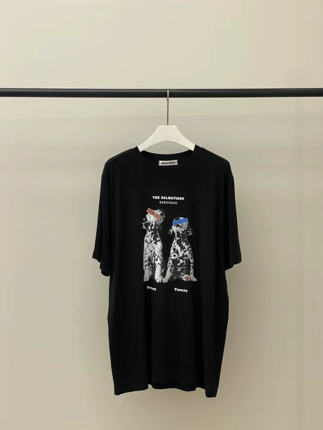 今なら2025年夏新作韓国デザイナーマッチm*reカジュアルドッグレタープリント半袖Tシャツ