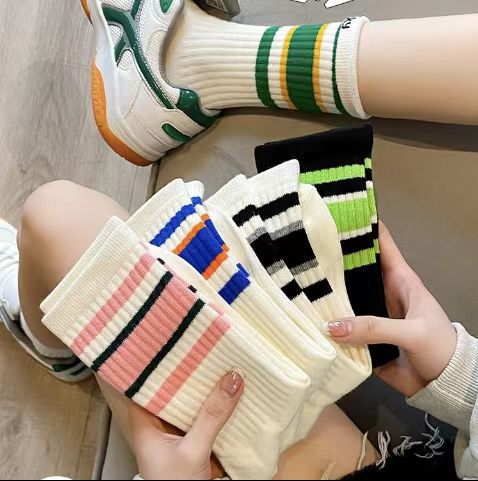 Spring and Summer 2025 New Women's Socks Cotton Soft Stripesd Comfortable Stockings Sports Socks K-Style Ins Mid-Calf Socks Spring and Summer 2025 New Women's Socks Cotton Soft Stripesd Comfortable Stockings Sports Socks K-Style Ins Mid-Calf Socks