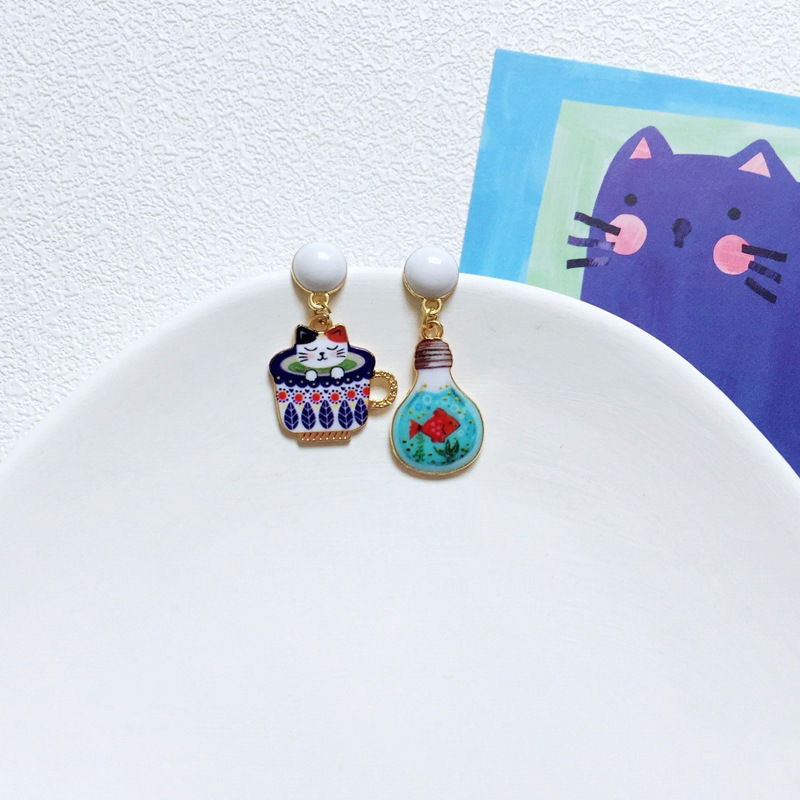 9g Weight Drop Earrings Classification 1 Pair Quantity Daily Occasion Alloy Material Cat Pattern Women'S Gender Enamel Design Cute Style Cute Cat Alloy Enamel Women's Drop Earrings 1 Pair 8
