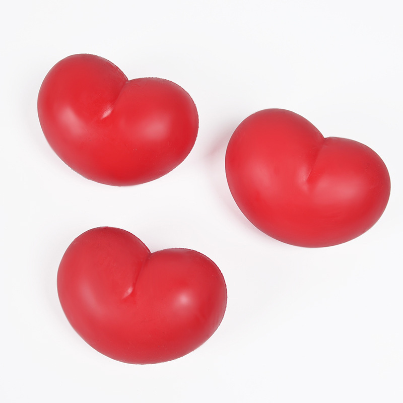 New Creative Pressure Relief Red Love Heart Squeezing Toy display picture 4