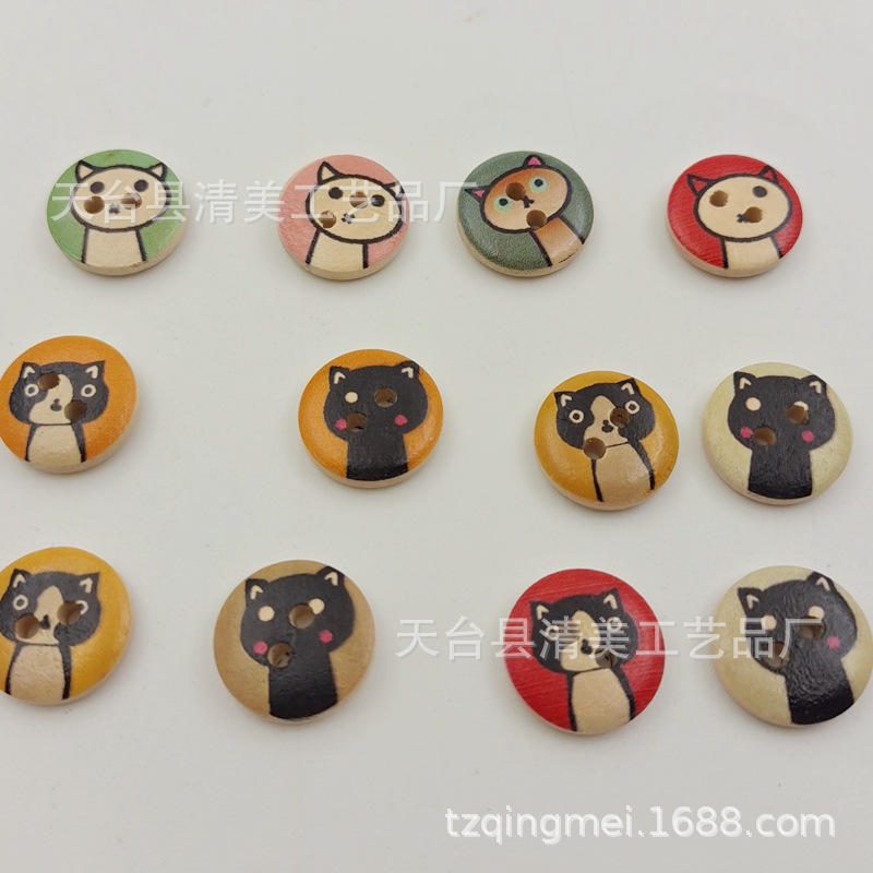 Botón mezclado animal del gato de la historieta 100 un paquete botón de madera Animal de la historieta natural de 15m